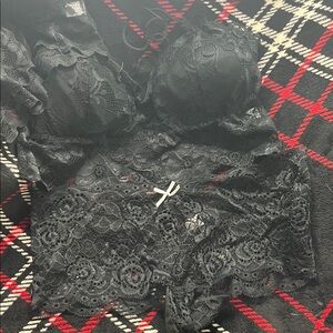 Elegant Black Lace Bralette Set